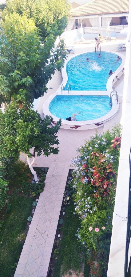 Hotel Oasis Parga Exterior foto