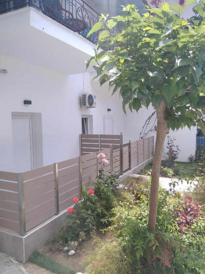 Hotel Oasis Parga Exterior foto