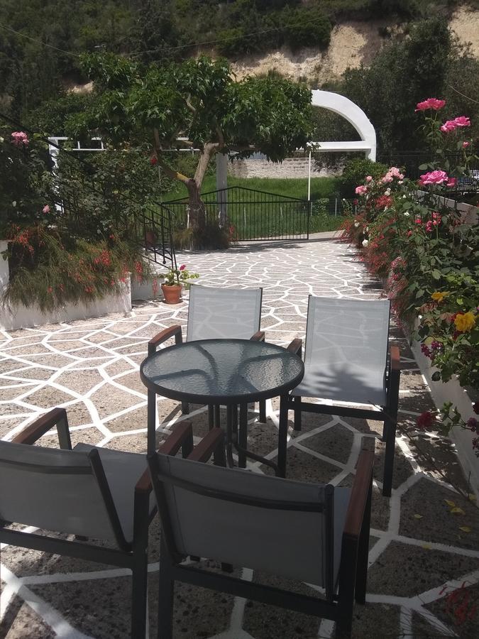 Hotel Oasis Parga Exterior foto
